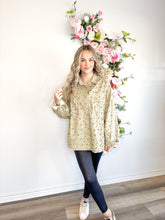 Load image into Gallery viewer, Olive Floral Shacket