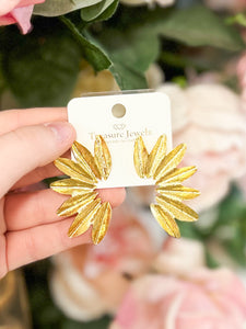 Abientot Gold Earrings