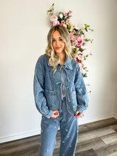 Load image into Gallery viewer, Cutesy Denim Jacket