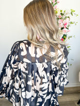 Load image into Gallery viewer, Classic Silk Bow Ivory Black Top