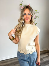 Load image into Gallery viewer, Scalloped Cropped Sweater Top - Cream